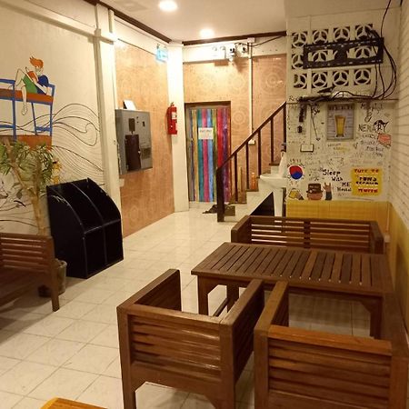 Sleepwith Me Hostel Μπανγκόκ Εξωτερικό φωτογραφία