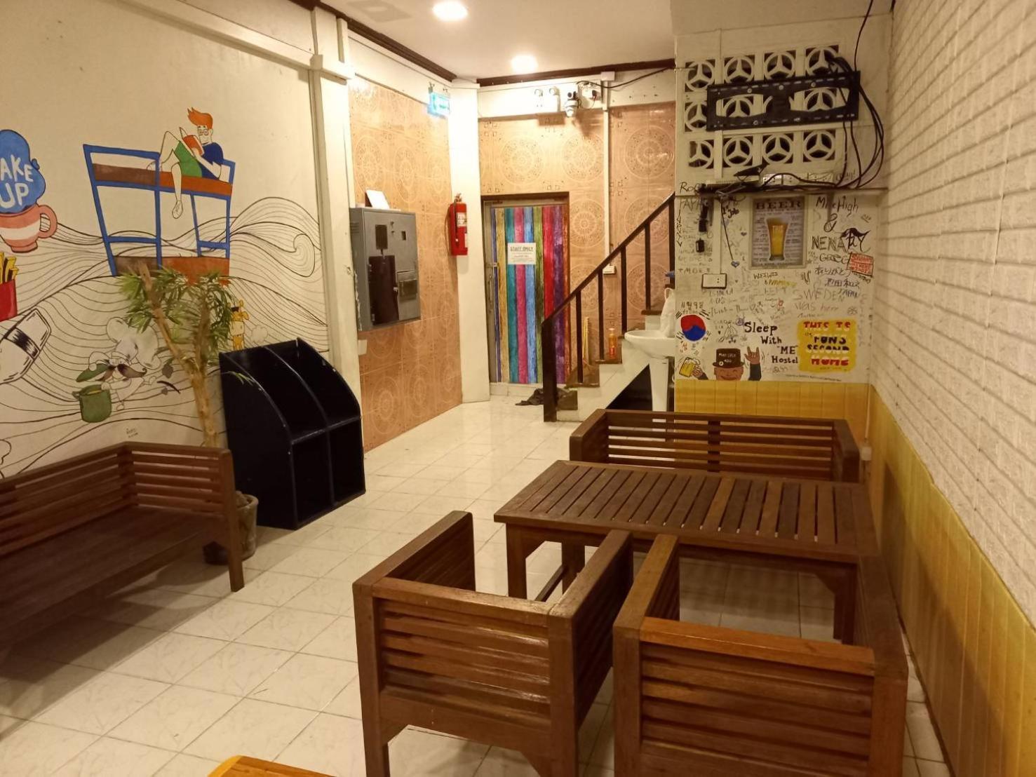 Sleepwith Me Hostel Μπανγκόκ Εξωτερικό φωτογραφία