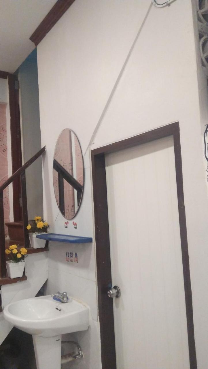 Sleepwith Me Hostel Μπανγκόκ Εξωτερικό φωτογραφία